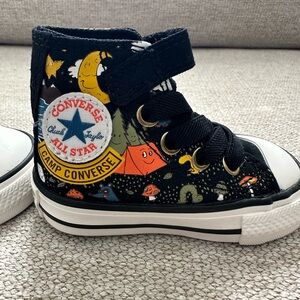 Infant Hightop Converse Size 2